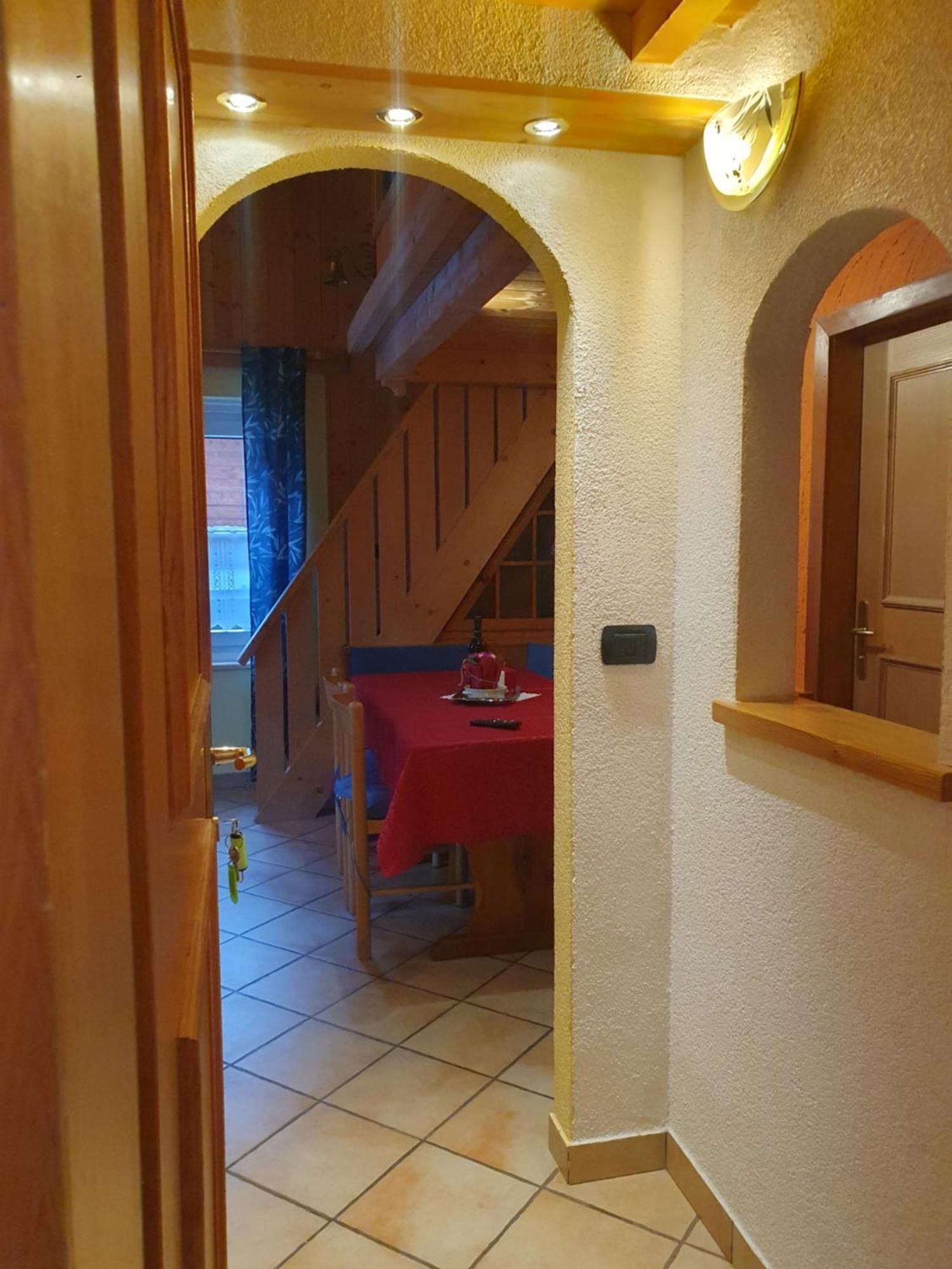 Casa Claudio-Appartamenti In Centro 캄피텔로디파사 외부 사진