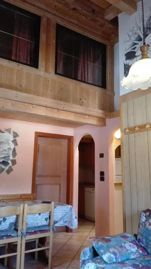 Casa Claudio-Appartamenti In Centro 캄피텔로디파사 외부 사진